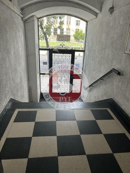 Opera Nationala | 3 camere | Circular | 80mp | B11928