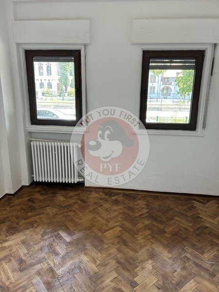 Opera Nationala | 3 camere | Circular | 80mp | B11928